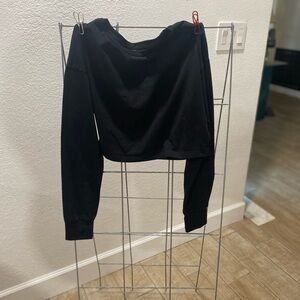 Women’s Basic Black Stretch Cropped Long Sleeve‎ Shirt Size M